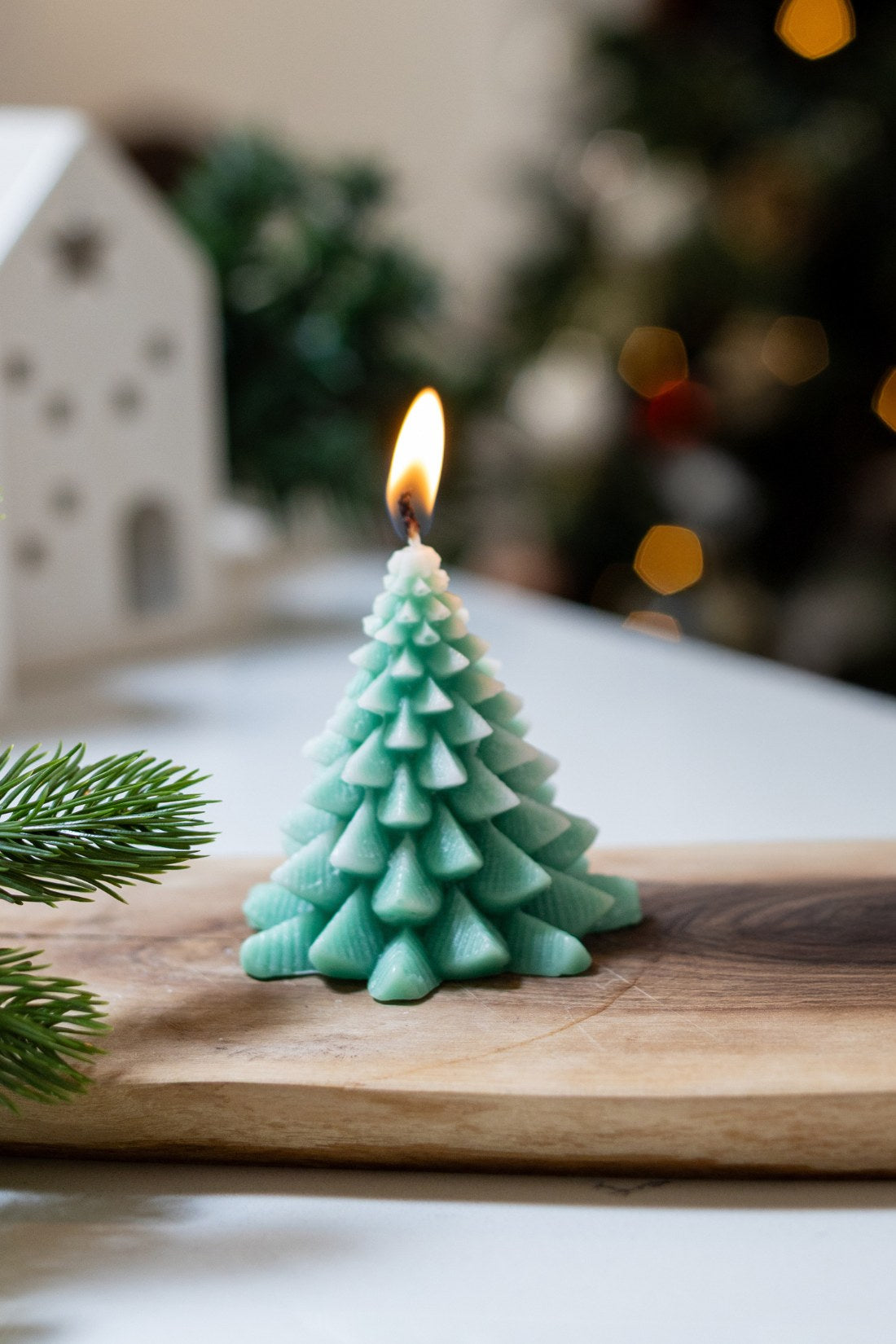 3-Piece Christmas Candle Gift Box – Reindeer, Snow House & Christmas Tree