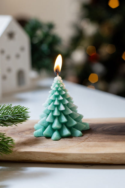 3-Piece Christmas Candle Gift Box – Reindeer, Snow House & Christmas Tree