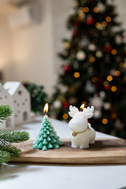 2-Piece Christmas Candle Gift Box – Christmas Tree & Chubby Reindeer