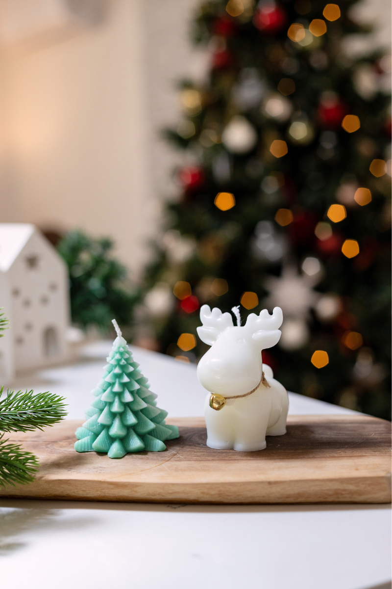 2-Piece Christmas Candle Gift Box – Christmas Tree & Chubby Reindeer